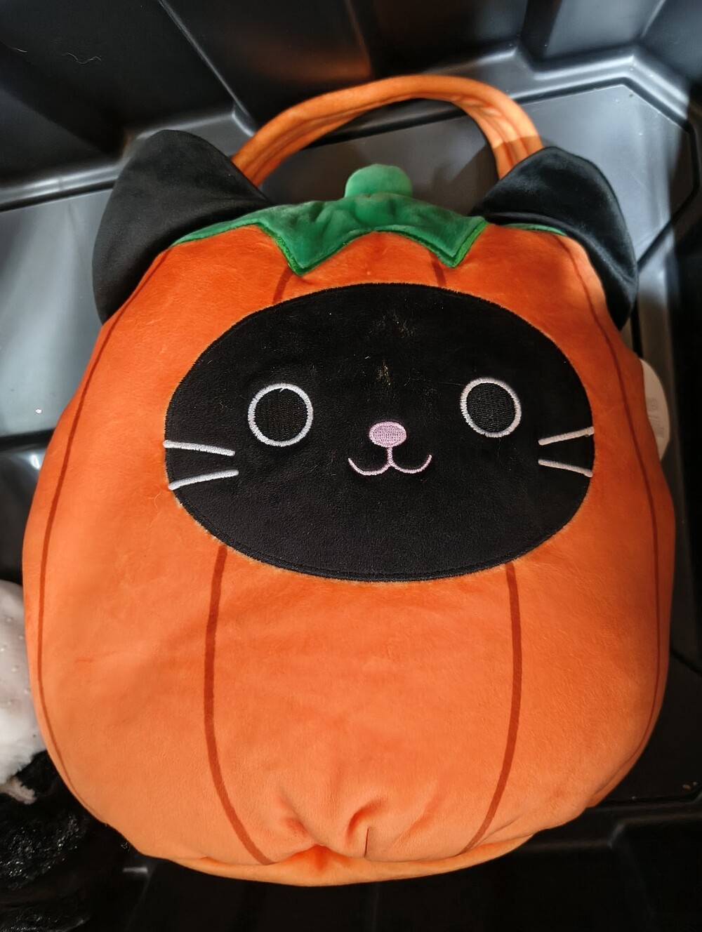 Squishmallow Calio Pumpkin Cat Plush Trick Or Treat Bucket